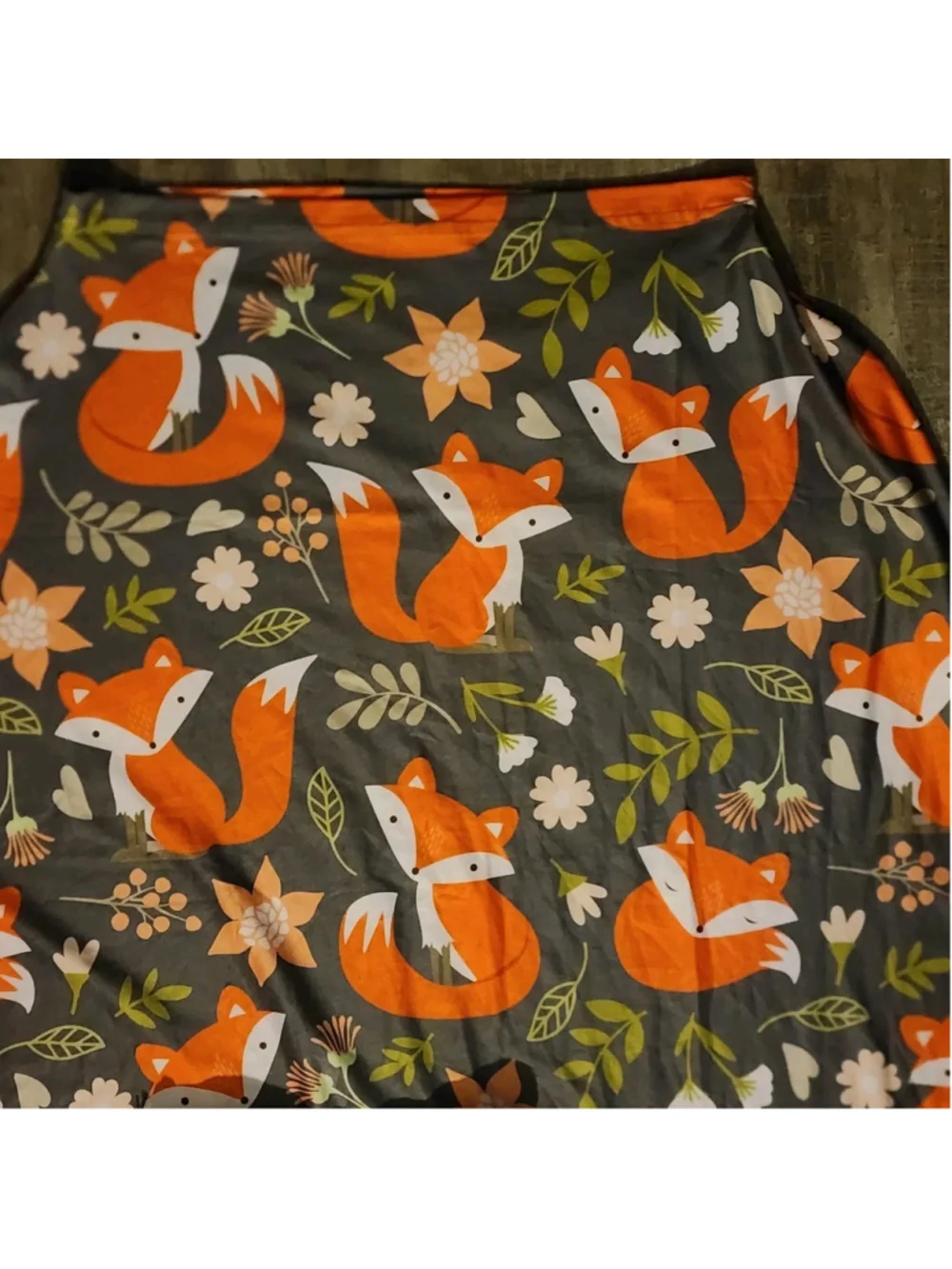 Pip + Hardy 5-in-1 Nursing Cover & Infant Car Seat Canopy - Forest Fox Theme